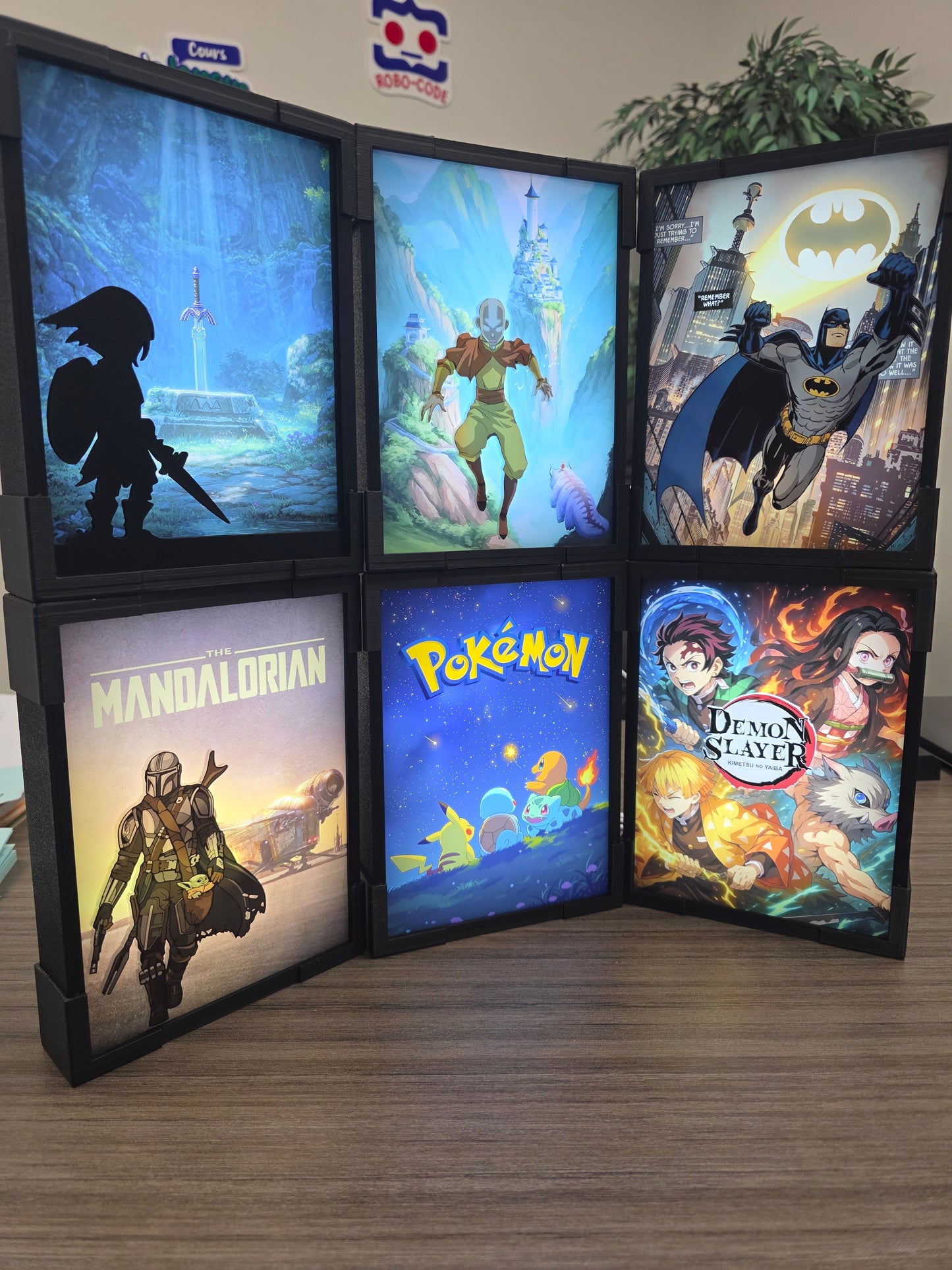 Customisable frame