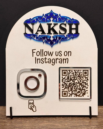 Social media signs
